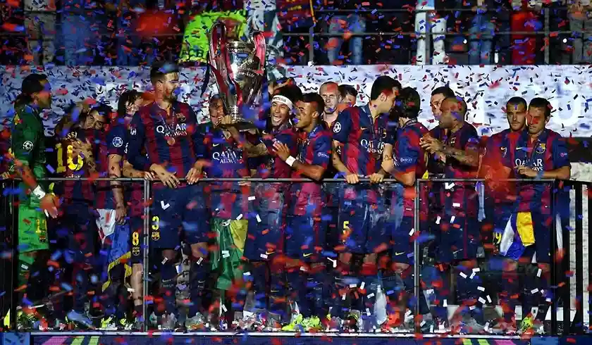 Jugadores del Barcelona celebrando gol en Champions League